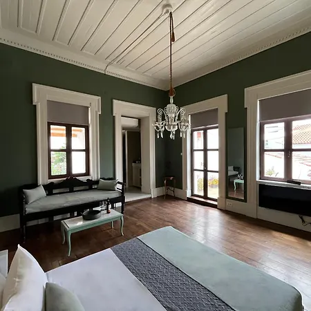 Ξενοδοχείο με διαμερίσματα Thirty8 Heritage House 4*
